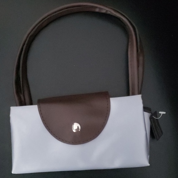 FREE WITH PURCHASE - Picture 6 of 8